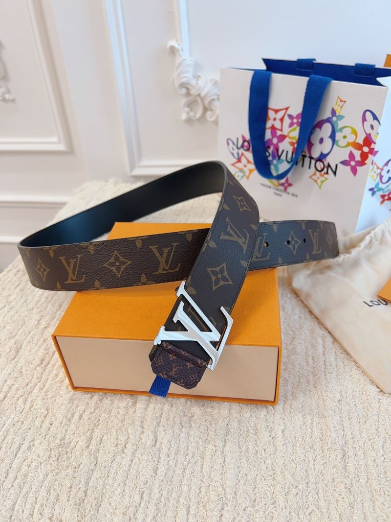 l0vis Vvtt0n belts
